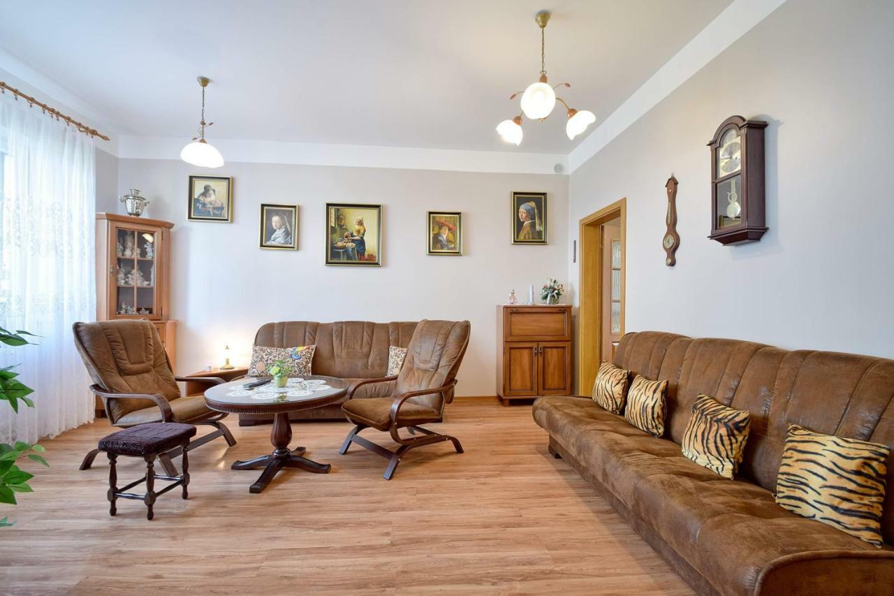 Apartament Zuzia ジビジノ エクステリア 写真